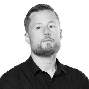 Bertrand, Directeur Commercial · Prodigious